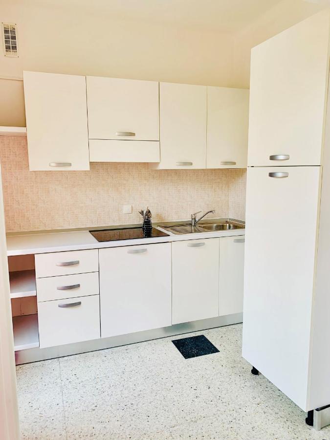 Dependence Le Pygmalion Apartment Menton Exterior photo